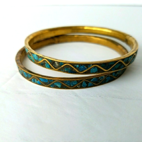 2 Vintage Brass Inlaid Turquoise Bangles Bracelets - Picture 4 of 4